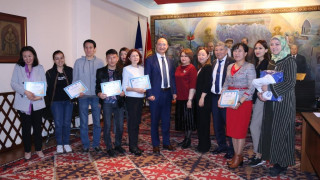 Победители конкурсов по повышению правовой культуры населения награждены ценными призами и сертификатами